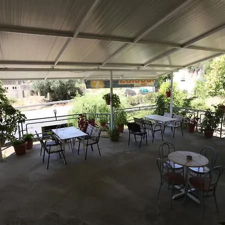 Hotel Moliana 호텔